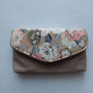 Vintage Women’s Wallet Cottagecore Floral Beige
